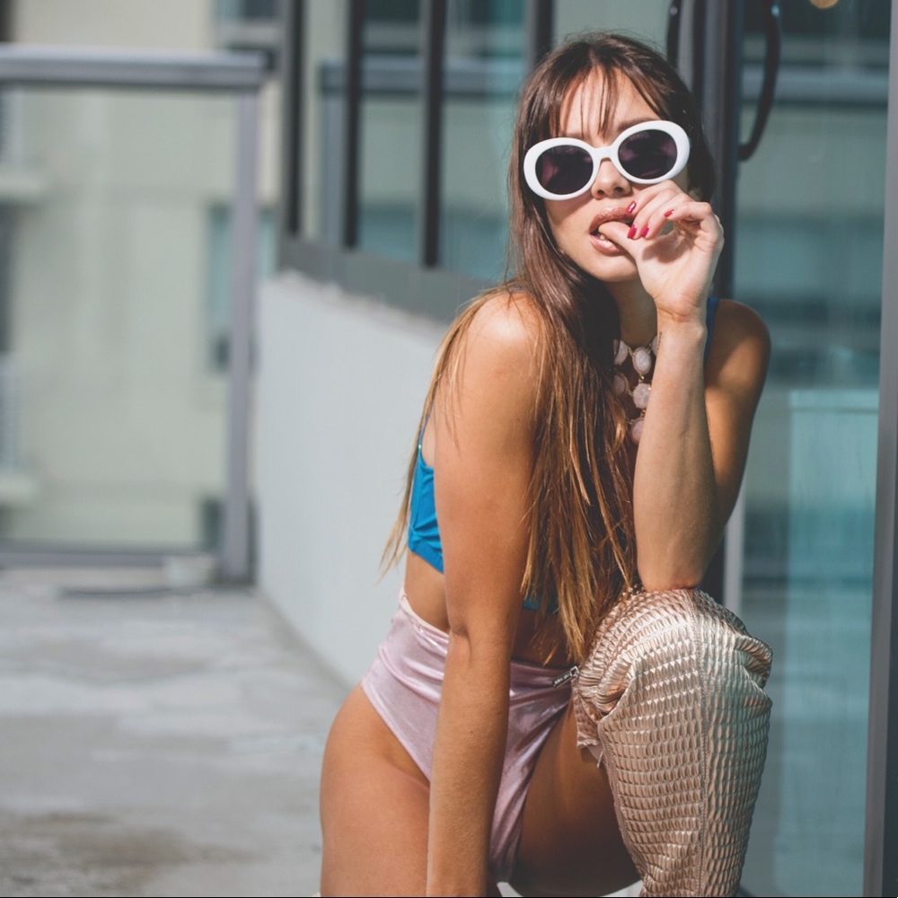 ⚡️Sale ⚡️White Oval Retro Frame Sunglasses